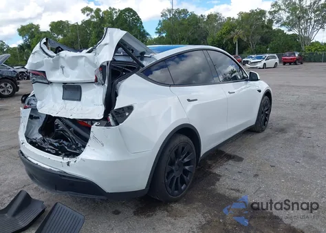 2023 Tesla Model Y Awd/Long Range Dual Motor All-Wheel Drive from USA, damaged, VIN 7SAYGDEE0PF863048